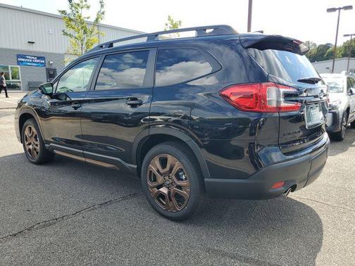2025 Subaru Ascent Bronze Edition 7-Passenger