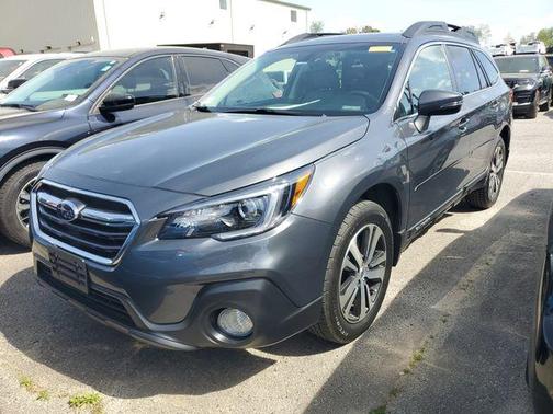 Gray Metallic 2018 Subaru Outback 2.5i Limited