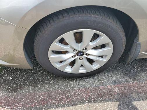 Tungsten Metallic 2016 Subaru Legacy Premium