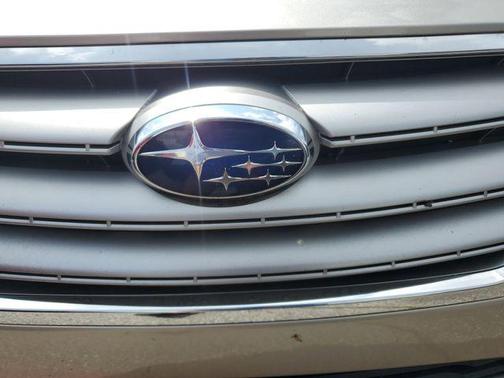 Tungsten Metallic 2016 Subaru Legacy Premium