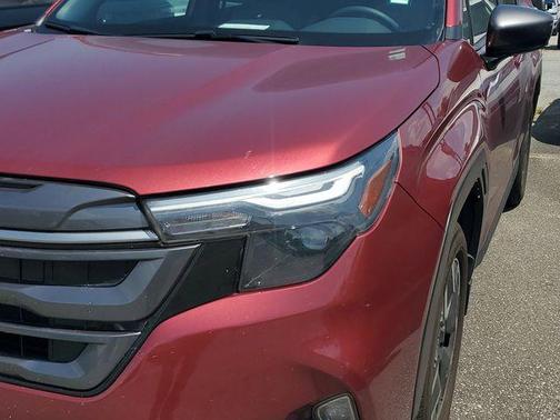 Crimson Red Pearl 2025 Subaru Forester Premium