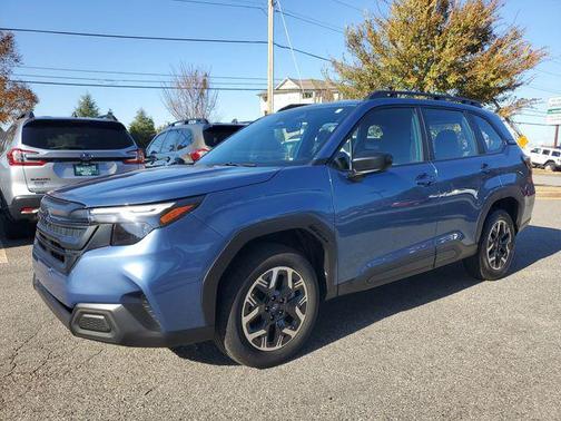 2025 Subaru Forester Base