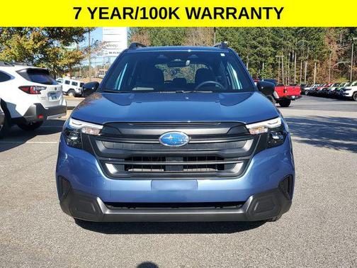 2025 Subaru Forester Base