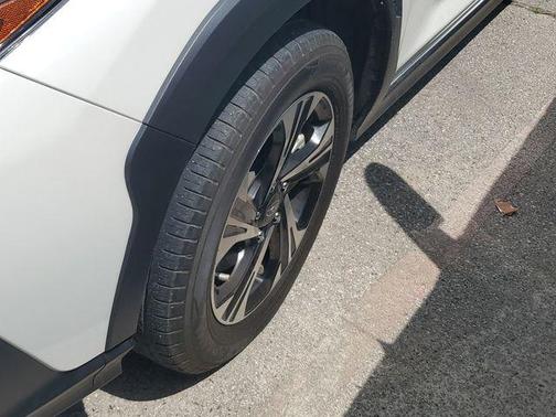 Crystal White Pearl 2024 Subaru Crosstrek Premium