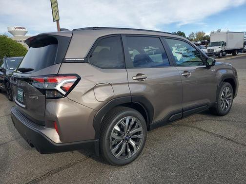 2025 Subaru Forester Hybrid Touring