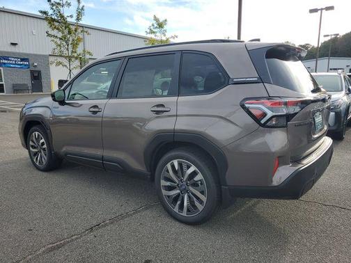 2025 Subaru Forester Hybrid Touring