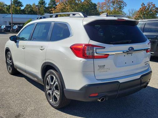 2024 Subaru Ascent Limited 8-Passenger