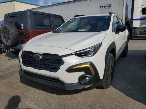 Crystal White Pearl 2025 Subaru Crosstrek Sport