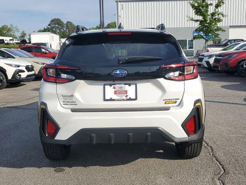 Crystal White Pearl 2025 Subaru Crosstrek Sport