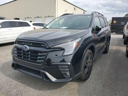 Crystal Black Silica 2025 Subaru Ascent Onyx Edition Touring 7-Passenger