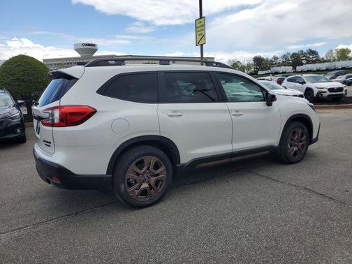 2025 Subaru Ascent Base