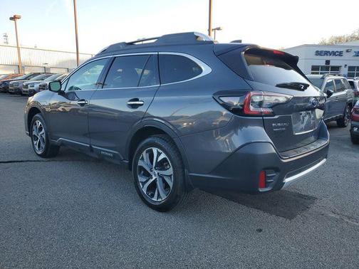 Gray Metallic 2022 Subaru Outback Touring XT