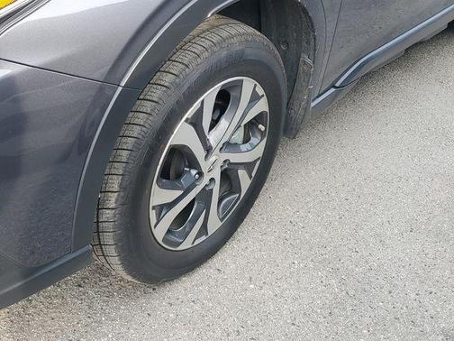 2022 Subaru Outback Touring XT