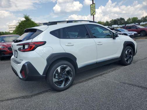 Crystal White Pearl 2025 Subaru Crosstrek Limited