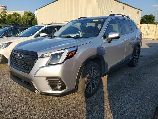 Ice Silver Metallic 2024 Subaru Forester Limited