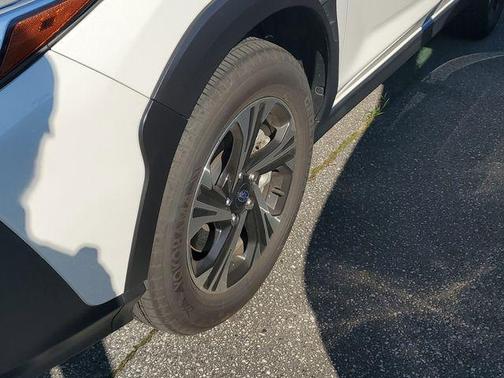 Crystal White Pearl 2025 Subaru Crosstrek Premium