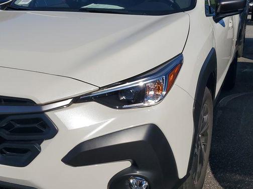 Crystal White Pearl 2025 Subaru Crosstrek Premium