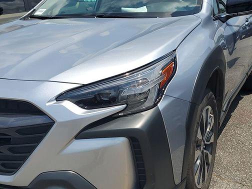 Ice Silver Metallic 2024 Subaru Outback Limited