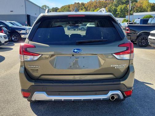 2023 Subaru Forester Touring