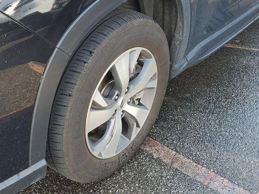 Crystal Black Silica 2022 Subaru Ascent Premium 8-Passenger