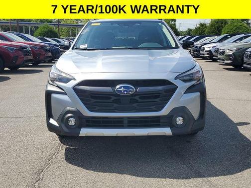 Ice Silver Metallic 2023 Subaru Outback Limited XT