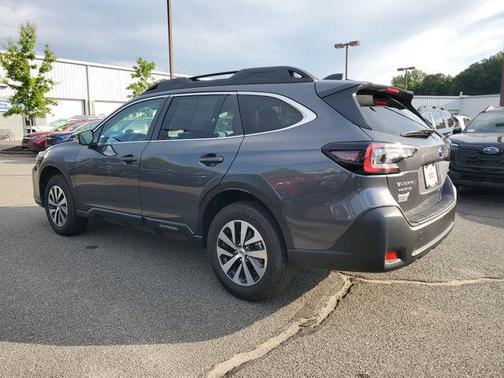 Magnetite Gray Metallic 2025 Subaru Outback Premium
