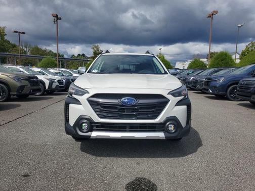 2025 Subaru Outback Touring