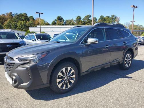 2025 Subaru Outback Touring XT
