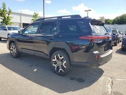 Crystal Black 2026 Subaru Outback Touring XT