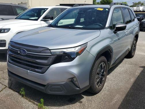 Ice Silver Metallic 2025 Subaru Forester Premium
