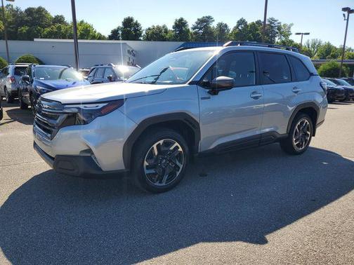 Ice Silver Metallic 2025 Subaru Forester Hybrid Premium