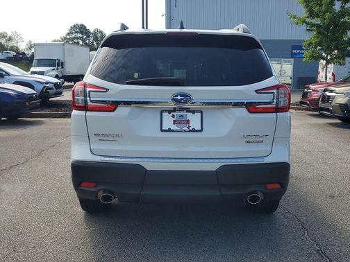 Crystal White Pearl 2026 Subaru Ascent Touring 7-Passenger