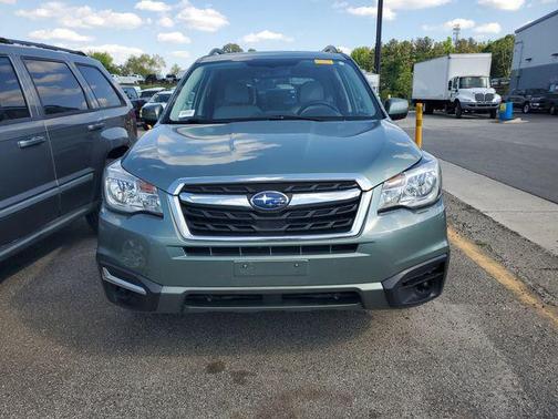 Green Metallic 2017 Subaru Forester 2.5i Premium