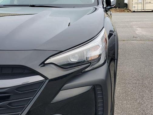 Crystal Black Silica 2024 Subaru Outback Touring