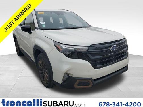 Crystal White Pearl 2025 Subaru Forester Sport