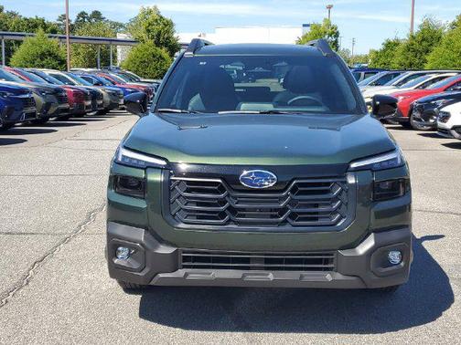Deep Emerald 2026 Subaru Outback Touring XT