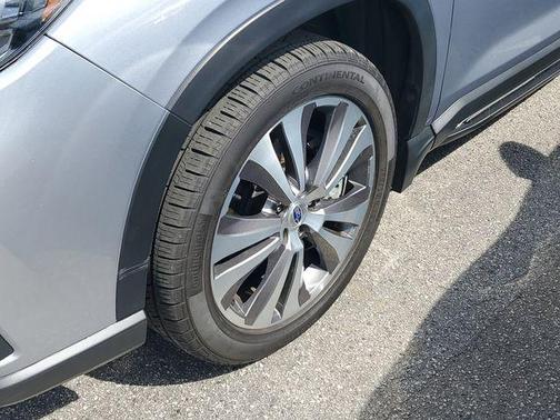 Ice Silver Metallic 2021 Subaru Ascent Touring 7-Passenger