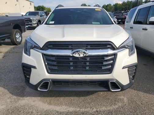 Crystal White Pearl 2023 Subaru Ascent Touring 7-Passenger