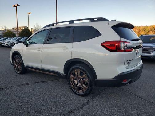 2025 Subaru Ascent Bronze Edition 7-Passenger