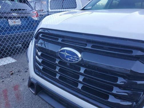 2025 Subaru Ascent Bronze Edition 7-Passenger