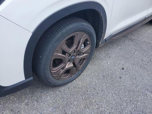 2025 Subaru Ascent Bronze Edition 7-Passenger