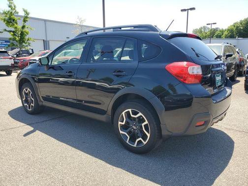 Crystal Black Silica 2017 Subaru Crosstrek 2.0i Premium