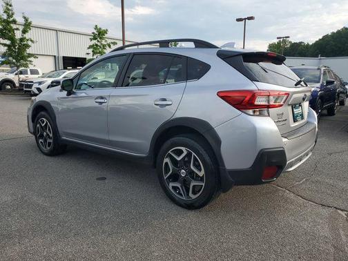 Ice Silver Metallic 2018 Subaru Crosstrek 2.0i Limited