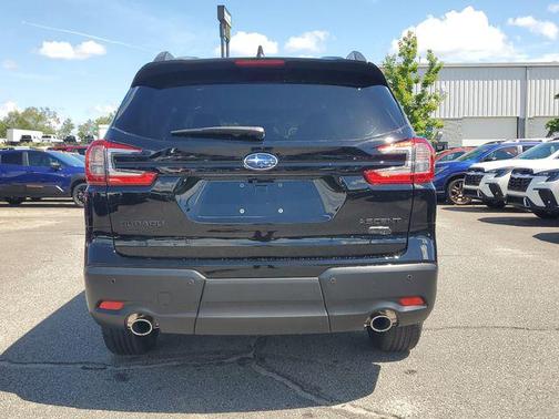 Crystal Black 2026 Subaru Ascent Onyx Edition Touring 7-Passenger