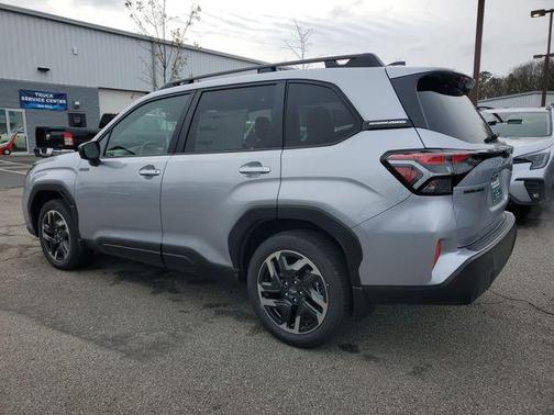 2025 Subaru Forester Hybrid Premium