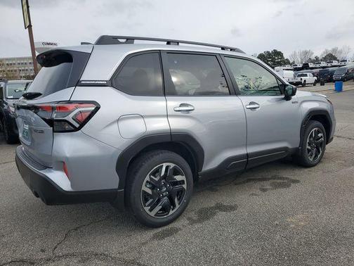2025 Subaru Forester Hybrid Premium