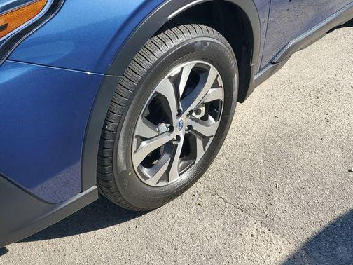 2021 Subaru Outback Touring XT