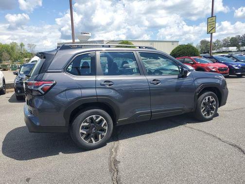2025 Subaru Forester Base
