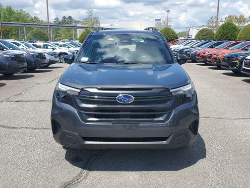 2025 Subaru Forester Base