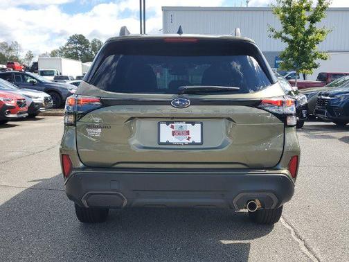 Green Metallic 2026 Subaru Forester Limited